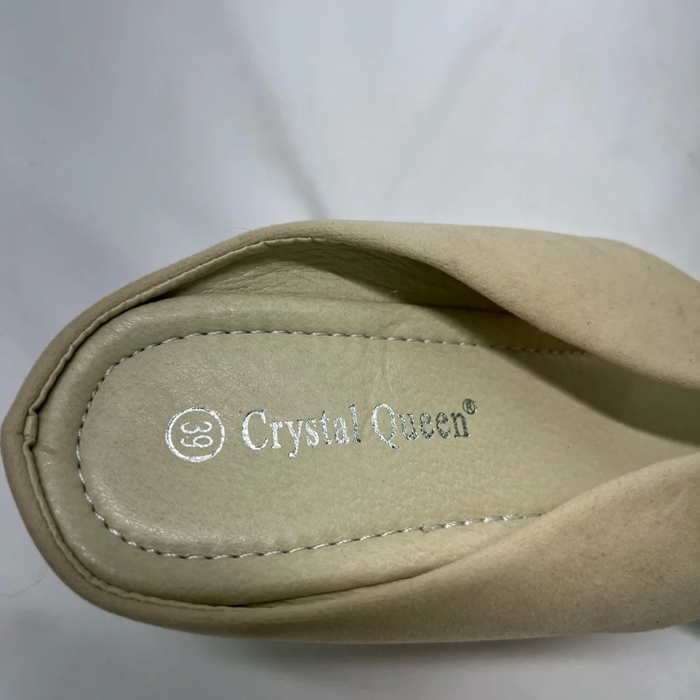 CRYSTAL QUEEN NEW BEIGE WEDGE SANDAL W/WOVEN TRIM SZ‎ 7.5-8 3.5” Wedge heel